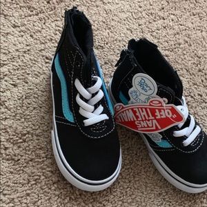 Baby shoes